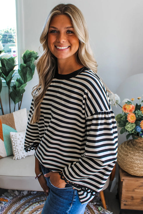 Striped Drop Shoulder Lace Trim Bracelet Sleeve Loose Top